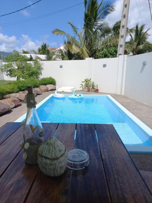 Bois Mapou Self Catering Apartments Unit 203 Rivière Noire Exteriör bild